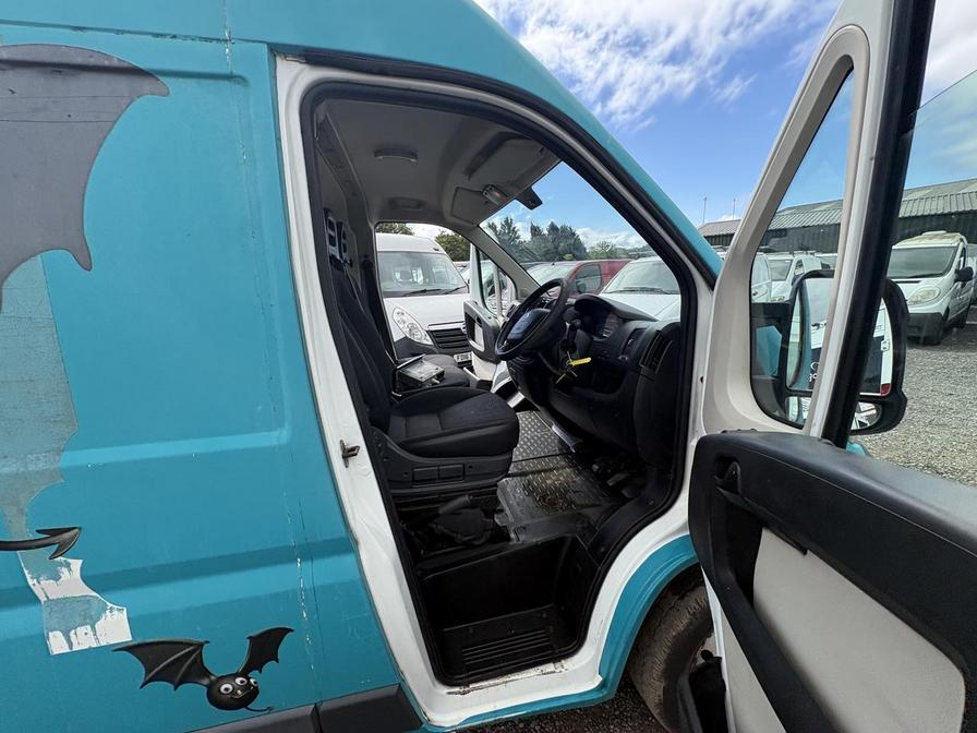2016 Peugeot Boxer – Model: Boxer 335 Professional L3H2 HDi – HY16UYK