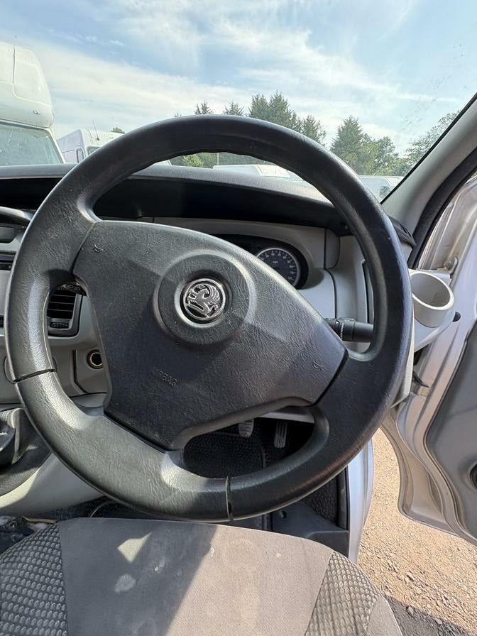 2009 Vauxhall Vivaro – Model: Vivaro Sportive CDTi SWB – MJ09BFZ