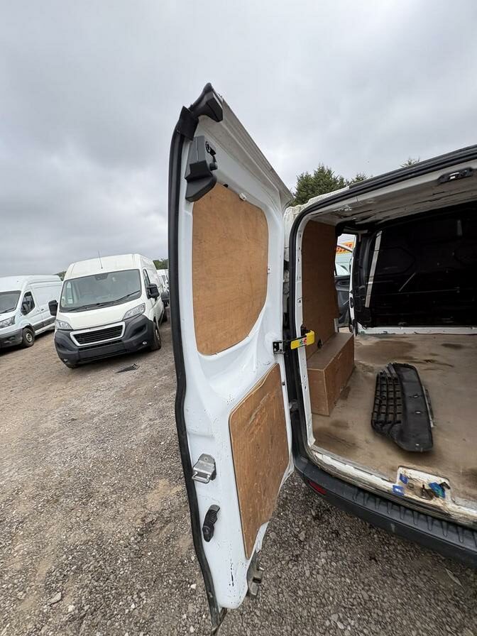 2016 Ford Transit Custom – Model: Transit Custom 290 E-Tech – BD16YWP
