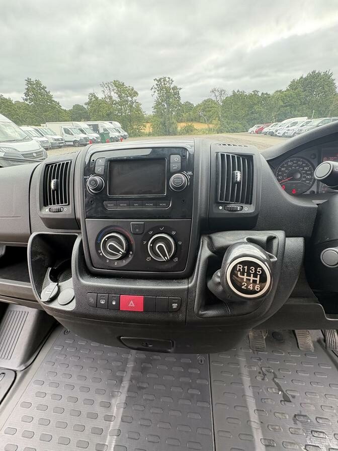 2021 Citroen Relay – Model: Relay 33 L1H1 Enterprise Blue HDi S/S – ME21OMT
