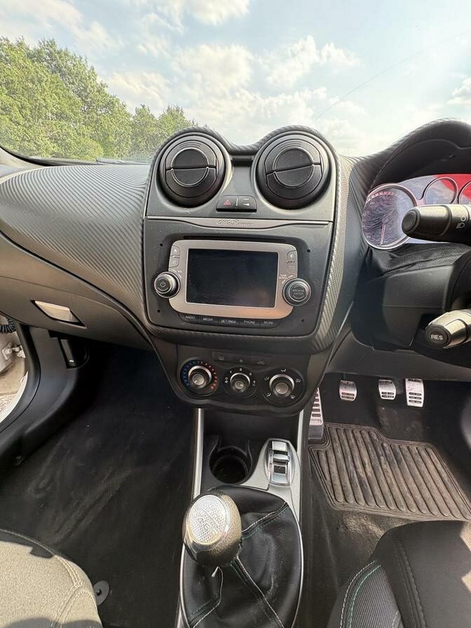 2015 Alfa Romeo MiTo – Model: Mito QV Line TwinAir – MW65DVK