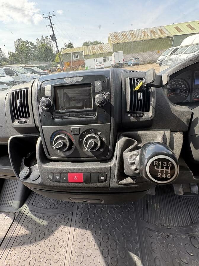2020 Citroen Relay – Model: Relay 33 L1H1 Enterprise Blue HDi S/S – FY69HVM