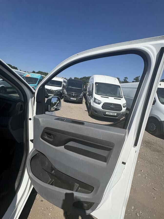 2019 Peugeot Expert – Model: Expert Professional Standard Blue HDi – YO19OMJ