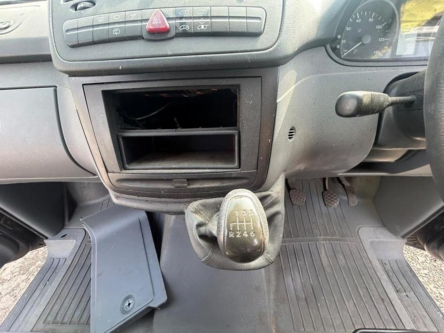 2009 Mercedes-Benz Vito – Model: Vito 109 CDI Compact – SG09VNT
