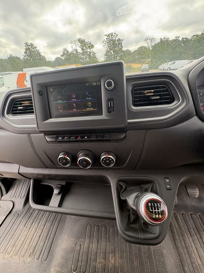 2022 Renault Master – Model: Master 35 LWB – BV22GWA
