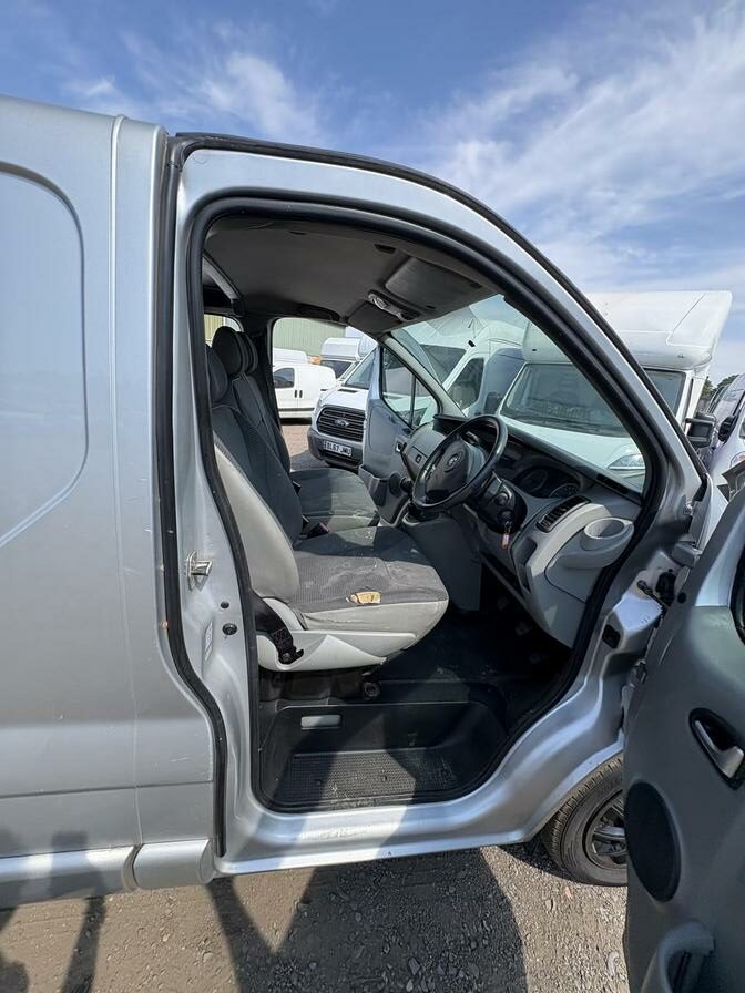 2009 Vauxhall Vivaro – Model: Vivaro Sportive CDTi SWB – MJ09BFZ