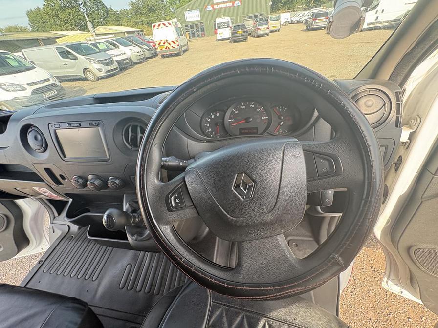 2018 Renault Master – Model: Master 35 LWB – FN68AGX