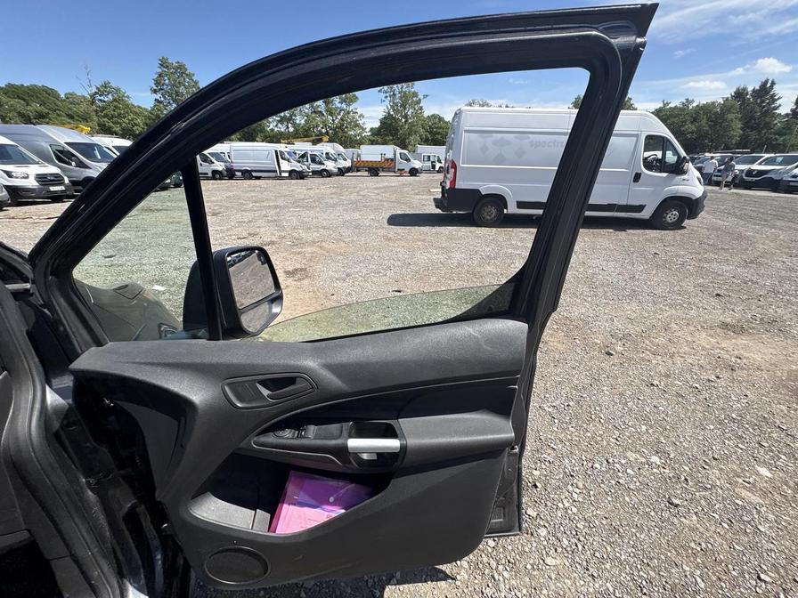 2018 Ford Transit Connect – Model: Transit Connect 200 Trend – MV18OEZ