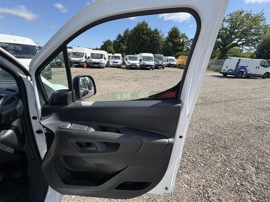 2020 Citroen Berlingo – Model: Berlingo 1000 Enterprise Blue HDi S/S – LA69ZRN
