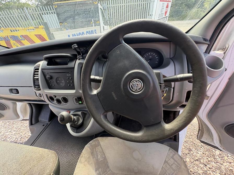 2005 Vauxhall Vivaro – Model: Vivaro 2900 DI SWB – FP55OKL