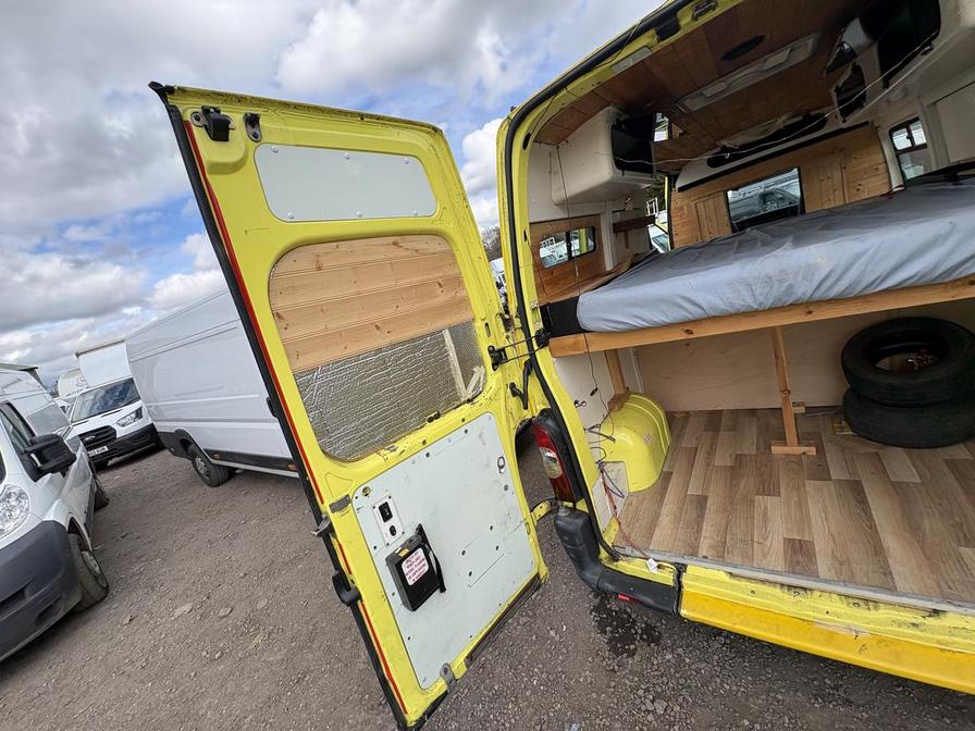 2007 Renault Master – Model: Master 100.35 LWB – PN07JJO