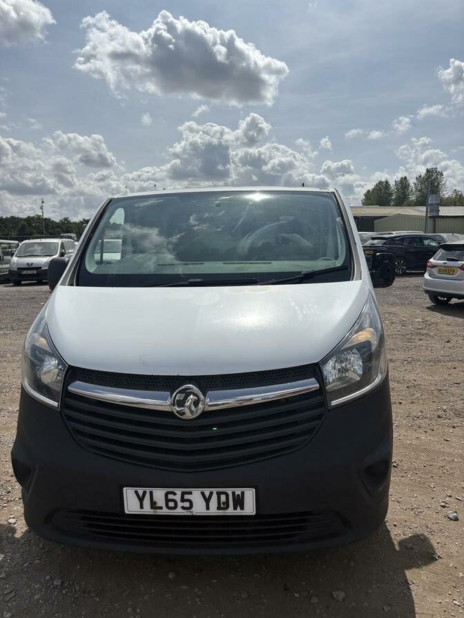 2016 Vauxhall Vivaro – Model: Vivaro  2700 CDTI – YL65YDW