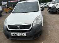 2017 Peugeot Partner – Model: Partner S L2 Blue HDi – MW17XEK