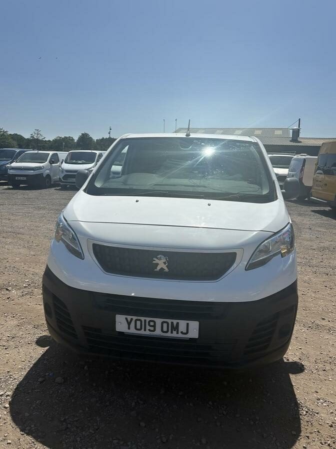 2019 Peugeot Expert – Model: Expert Professional Standard Blue HDi – YO19OMJ