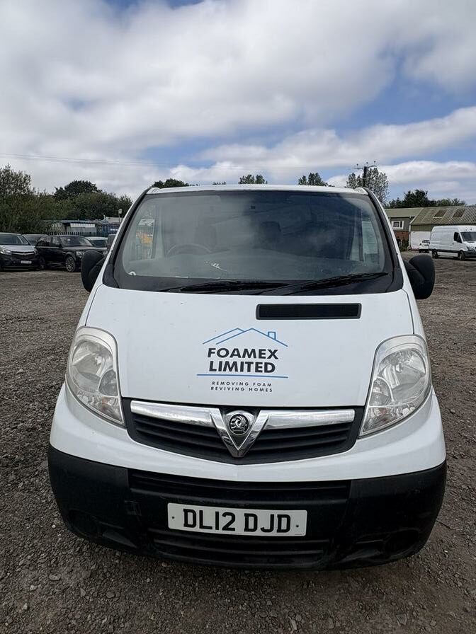 2012 Vauxhall Vivaro – Model: Vivaro 2900 CDTi LWB – DL12DJD