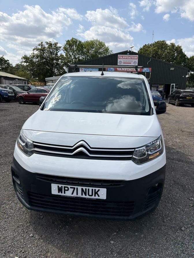 2021 Citroen Berlingo – Model: Berlingo 1000 Enterprise Professional Blue HDi – WP71NUK