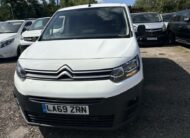 2020 Citroen Berlingo – Model: Berlingo 1000 Enterprise Blue HDi S/S – LA69ZRN