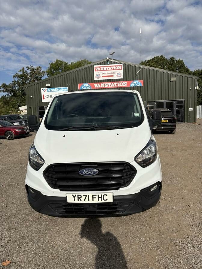 2021 Ford Transit Custom – Model: Transit Custom 300 Leader EcoBlue – YR71FHC