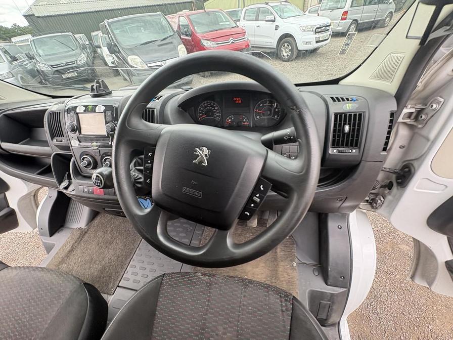 2021 Peugeot Boxer – Model: Boxer 335 Professional L3H2 Blue HDi – NL21LFT