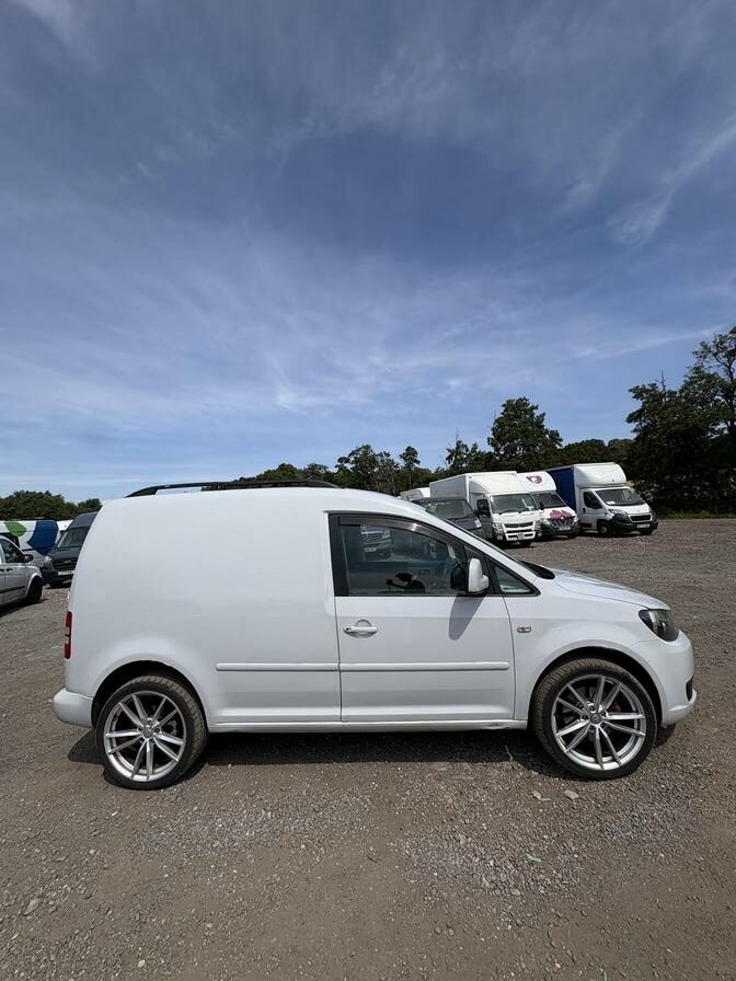2011 Volkswagen Caddy – Model: Caddy C20 TDI 102 – NU61XXP