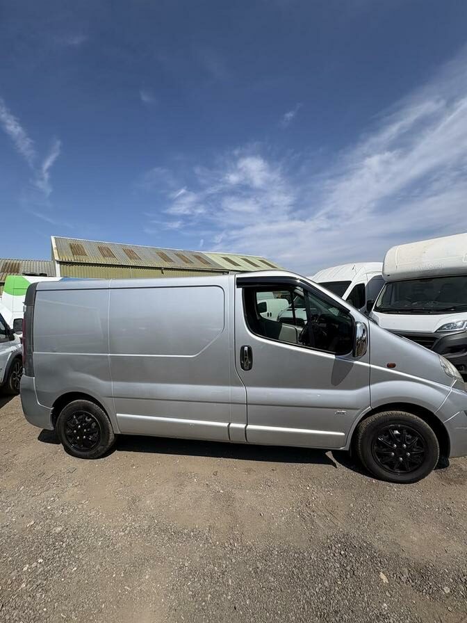 2009 Vauxhall Vivaro – Model: Vivaro Sportive CDTi SWB – MJ09BFZ