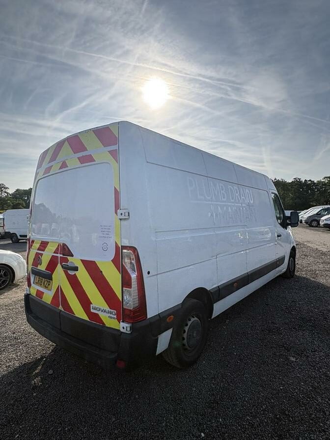 2018 Vauxhall Movano – Model: Movano L3H2 F3500 CDTi – LR18KZP