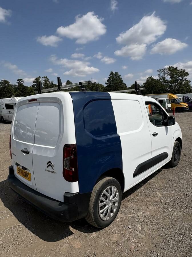2021 Citroen Berlingo – Model: Berlingo 1000 Enterprise Professional Blue HDi – SM71KWK