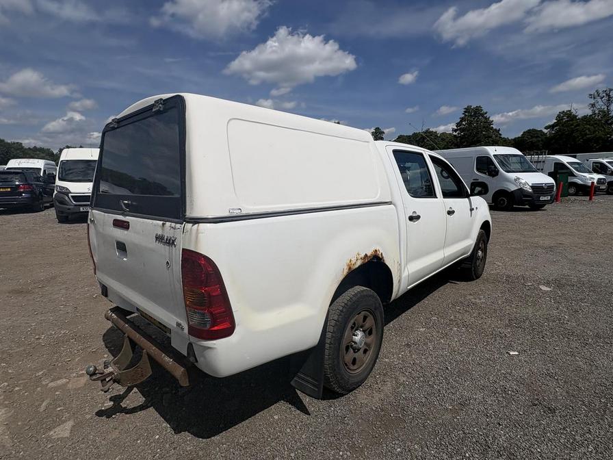 2011 Toyota Hilux – Model: HI-Luxury HL2 D-4D 4×4 Double Cab – FP11PLZ
