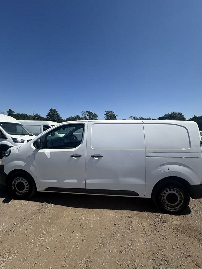 2019 Peugeot Expert – Model: Expert Professional Standard Blue HDi – YO19OMJ