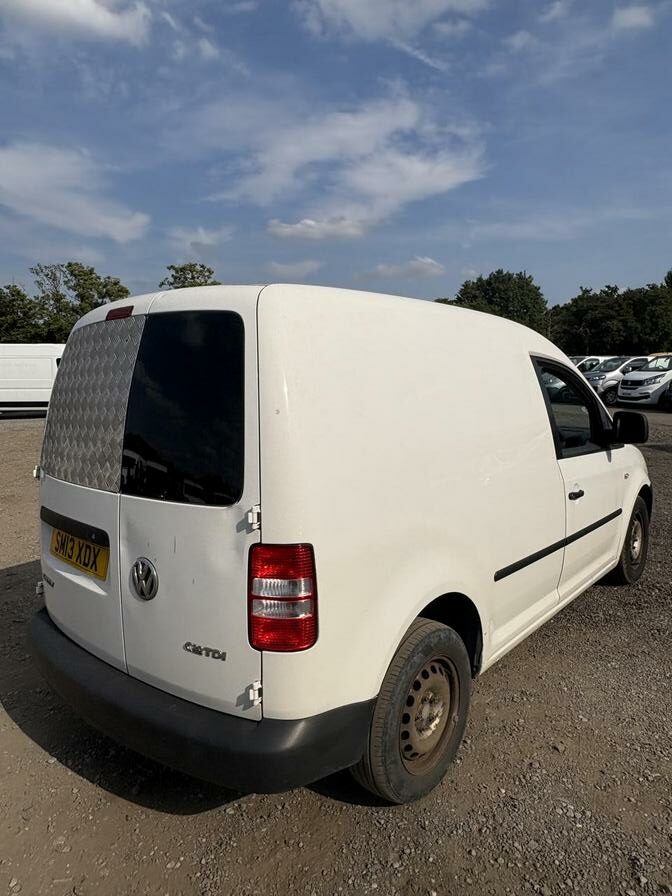 2013 Volkswagen Caddy – Model: Caddy C20 Startline TDI – SM13XDX