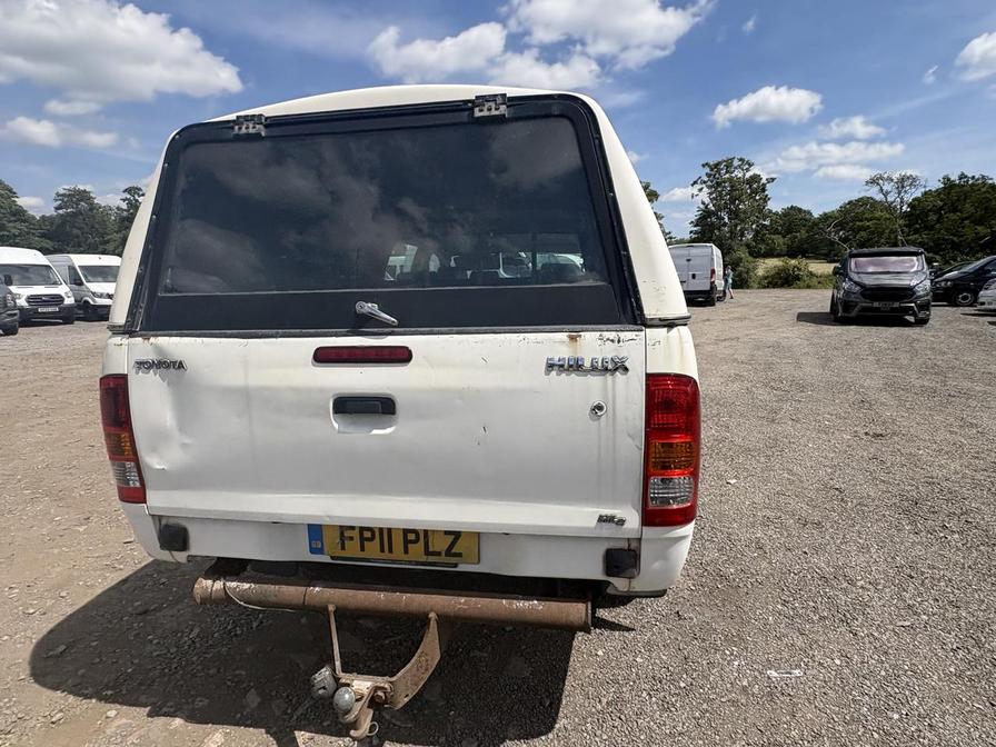 2011 Toyota Hilux – Model: HI-Luxury HL2 D-4D 4×4 Double Cab – FP11PLZ