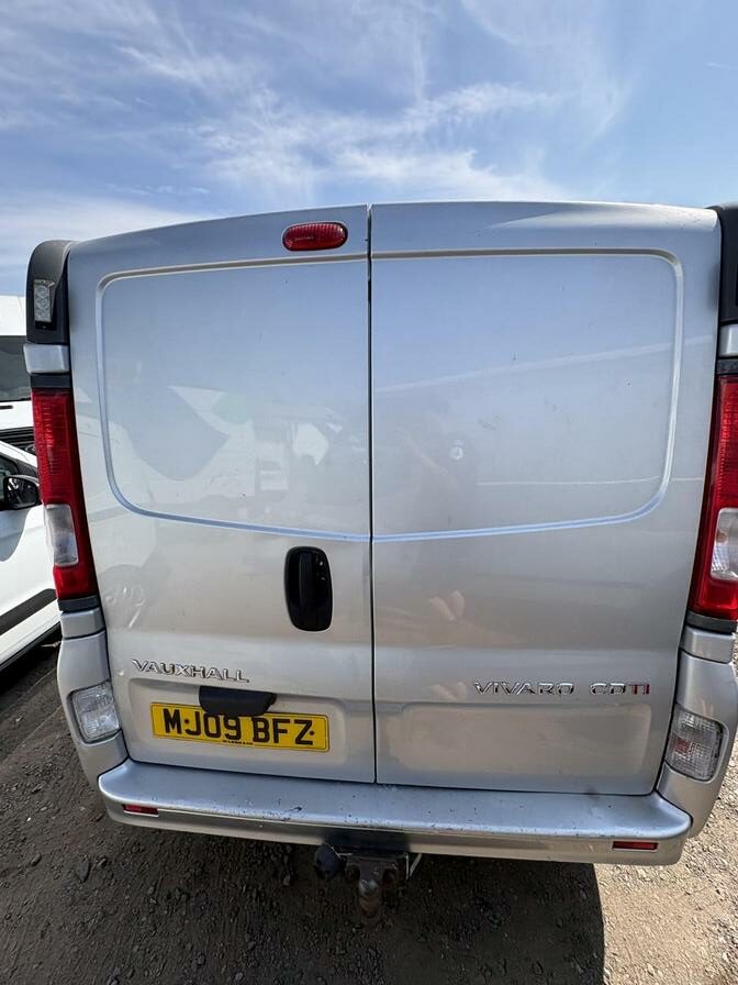 2009 Vauxhall Vivaro – Model: Vivaro Sportive CDTi SWB – MJ09BFZ