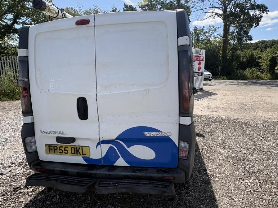 2005 Vauxhall Vivaro – Model: Vivaro 2900 DI SWB – FP55OKL