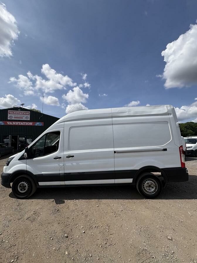 2021 Ford Transit – Model: Transit 350 Leader EcoBlue – BD21WKO