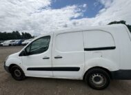 2017 Peugeot Partner – Model: Partner S L2 Blue HDi – MW17XEK