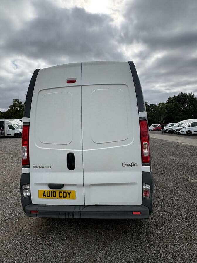 2010 Renault Trafic – Model: Trafic SH29 dCi 115 – AU10CDY