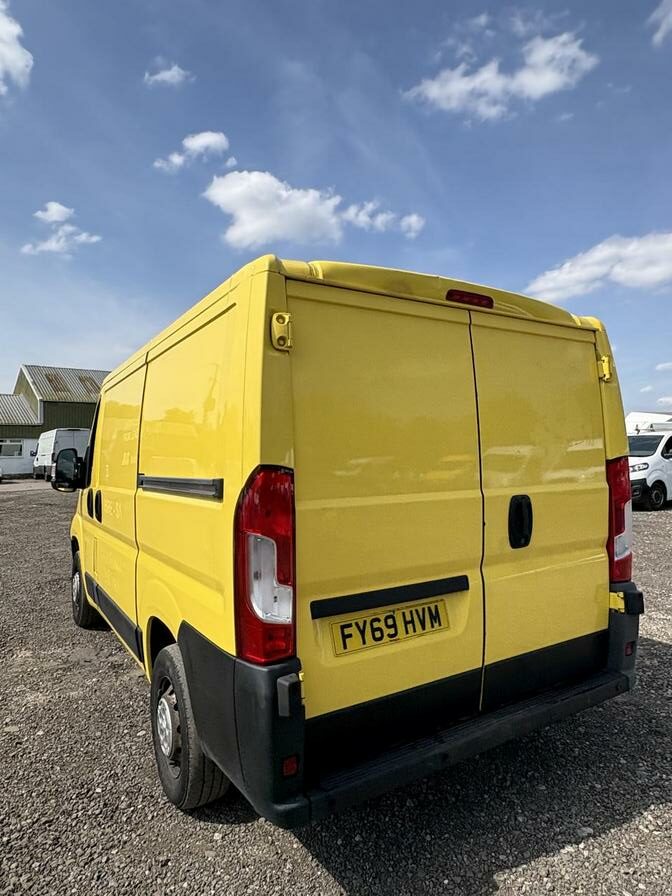 2020 Citroen Relay – Model: Relay 33 L1H1 Enterprise Blue HDi S/S – FY69HVM