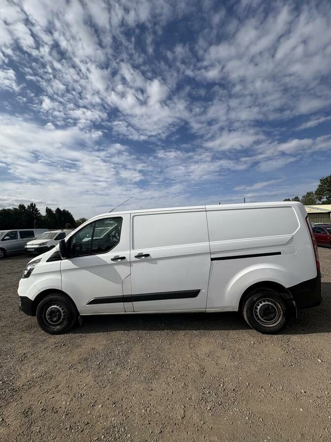 2021 Ford Transit Custom – Model: Transit Custom 300 Leader EcoBlue – YR71FHC