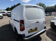 2020 Citroen Berlingo – Model: Berlingo 1000 Enterprise Blue HDi S/S – LA69ZRN