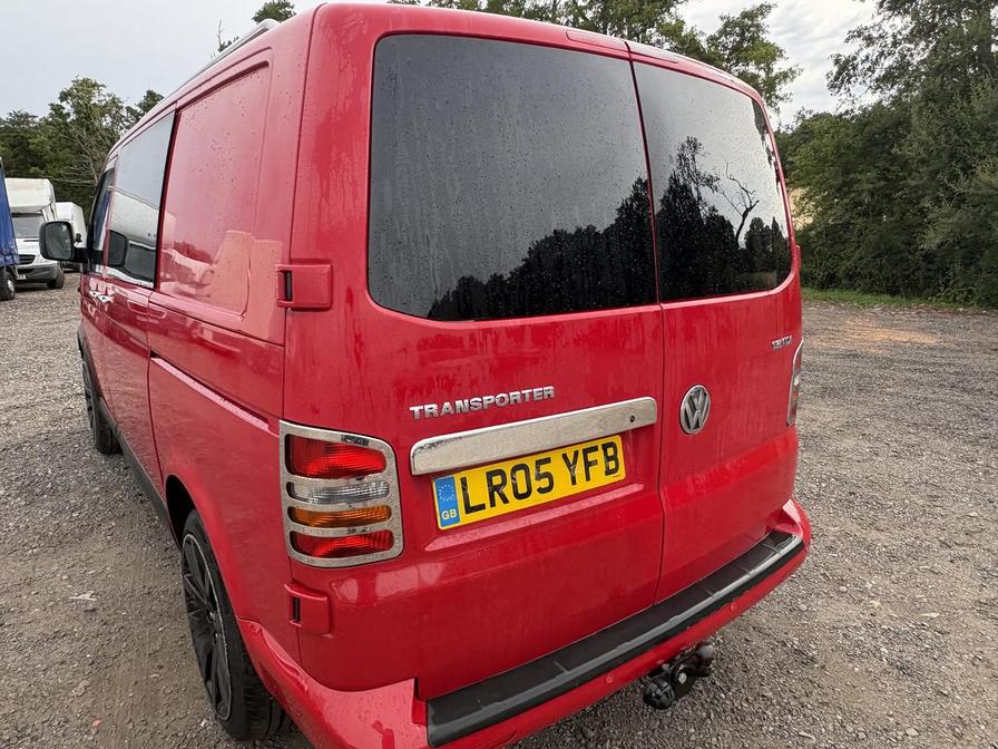 2005 Volkswagen Transporter – Model: Transporter T28 104 TDI – LR05YFB