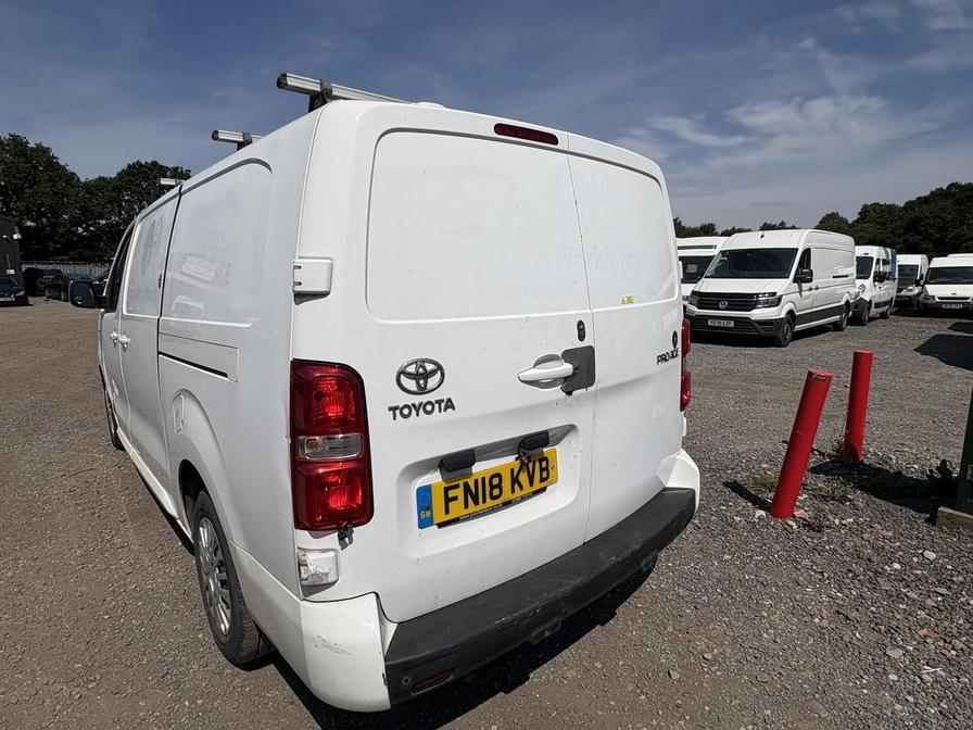 2018 Toyota Proace – Model: Proace Comfort – FN18KVB