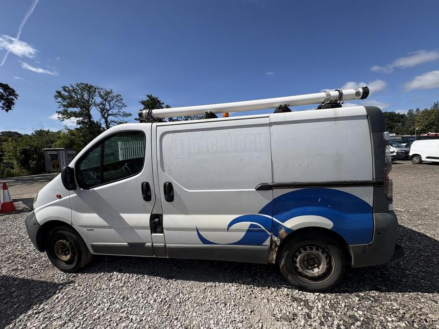 2005 Vauxhall Vivaro – Model: Vivaro 2900 DI SWB – FP55OKL