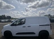 2019 Vauxhall Combo – Model: Combo 2300 Sportive S/S – DP69VYO