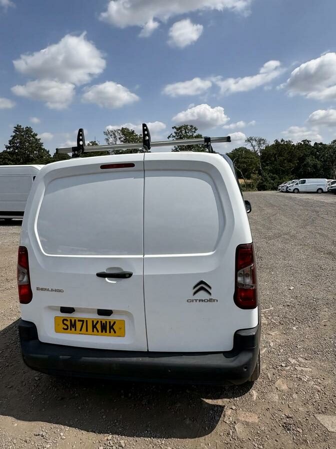 2021 Citroen Berlingo – Model: Berlingo 1000 Enterprise Professional Blue HDi – SM71KWK