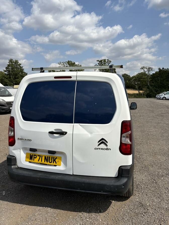 2021 Citroen Berlingo – Model: Berlingo 1000 Enterprise Professional Blue HDi – WP71NUK