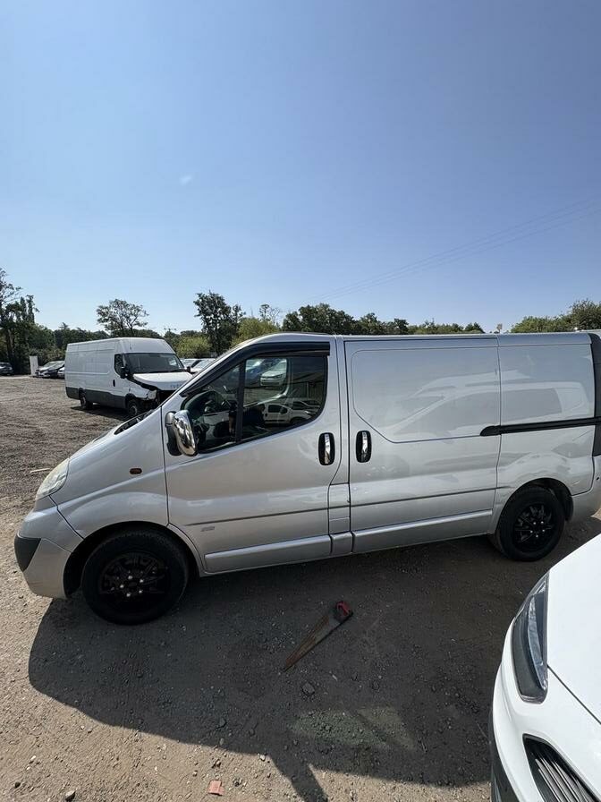 2009 Vauxhall Vivaro – Model: Vivaro Sportive CDTi SWB – MJ09BFZ