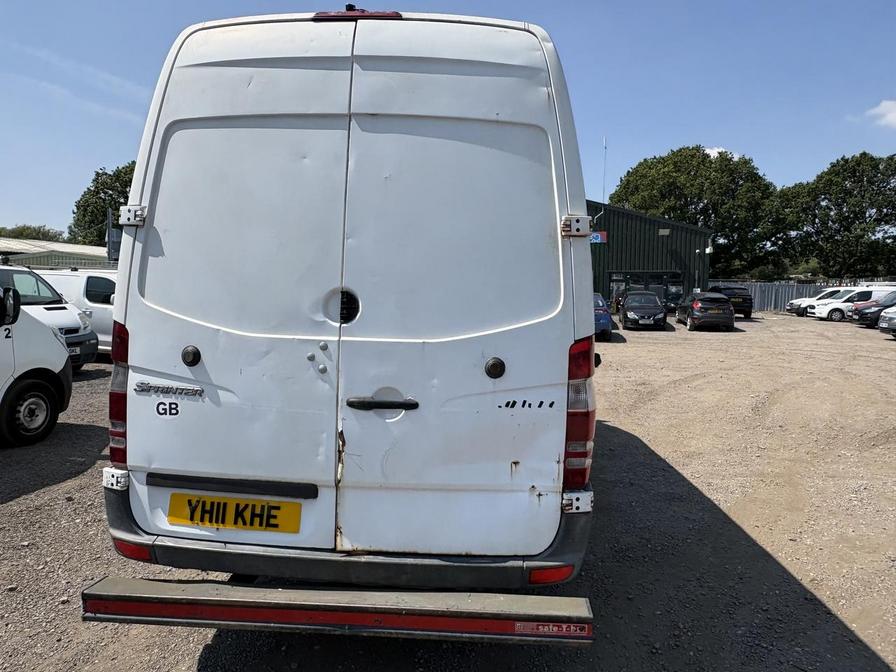 2011 Mercedes-Benz Sprinter – Model: Sprinter 313 CDi – YH11KHE