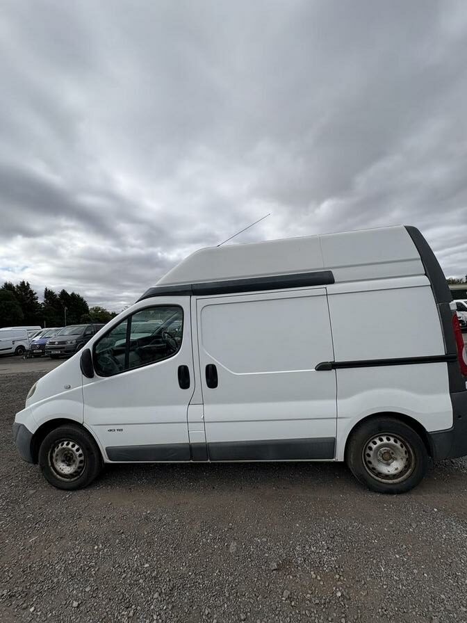 2010 Renault Trafic – Model: Trafic SH29 dCi 115 – AU10CDY