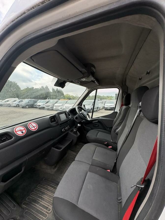 2022 Renault Master – Model: Master 35 LWB – BV22GWA