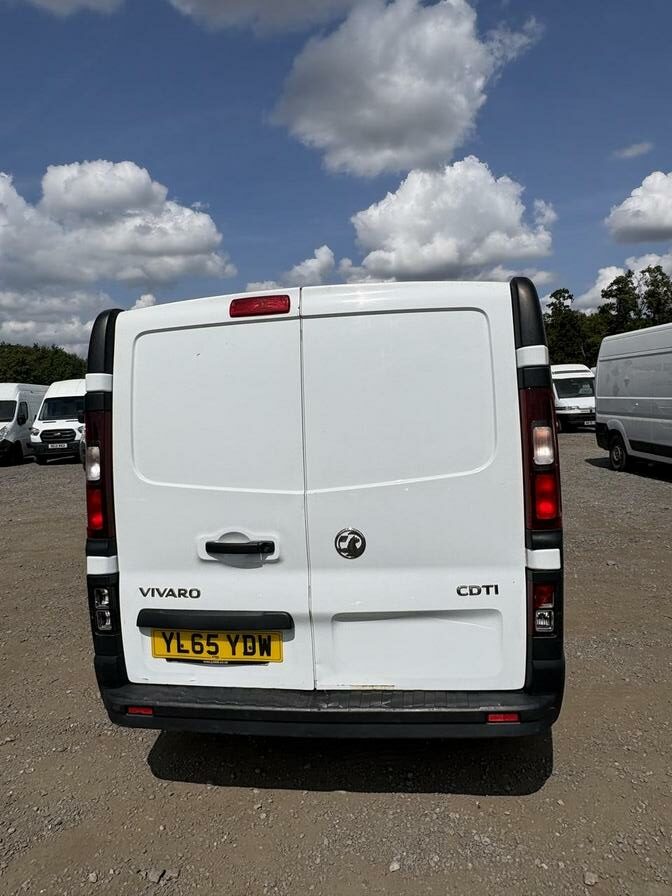 2016 Vauxhall Vivaro – Model: Vivaro  2700 CDTI – YL65YDW